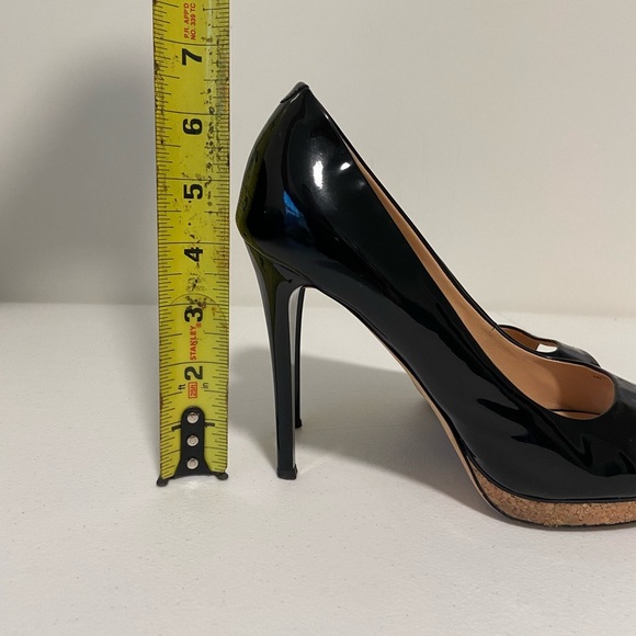 Giuseppe Zanotti women’s black leather peep toe Patent IT 37 cork platform heels - Picture 8 of 8